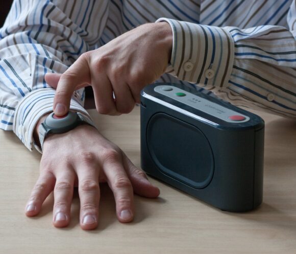 Medi häirenupp randmel ja hoolekandetelefon